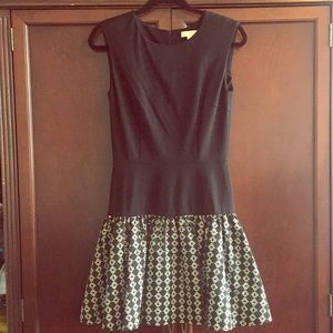 Cute above the knee black and white dress